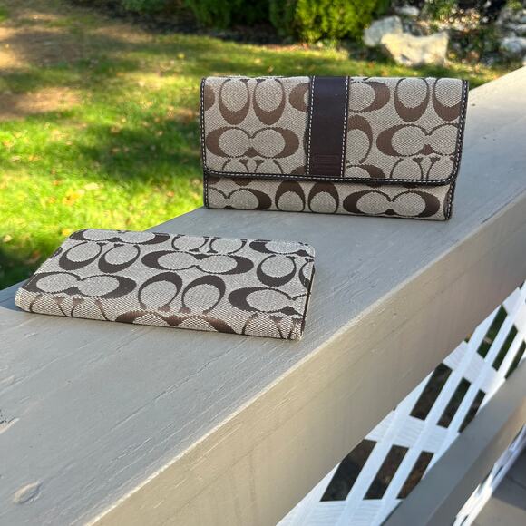 COACH 2 ITEMS! Signature Brown Long Wallet AND Checkbook, Cash Holder - Picture 11 of 13